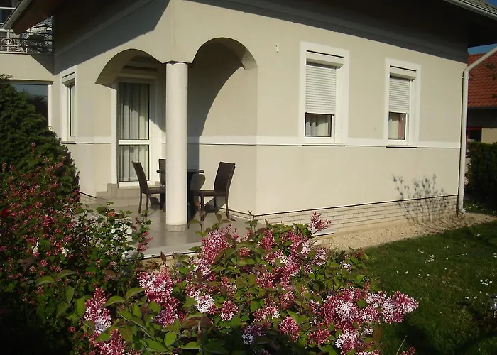 Fortuna Apartment Bük